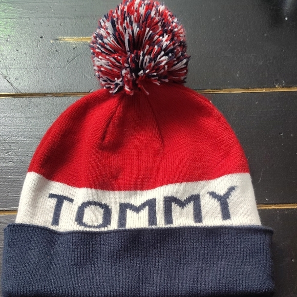 Tommy Hilfiger Red and Navy Knit Hat - Picture 8 of 8